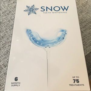 Snow teeth whitening
